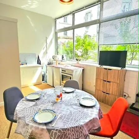 Centre Ville- Cour- Pkg Proximite Apartment Aurillac